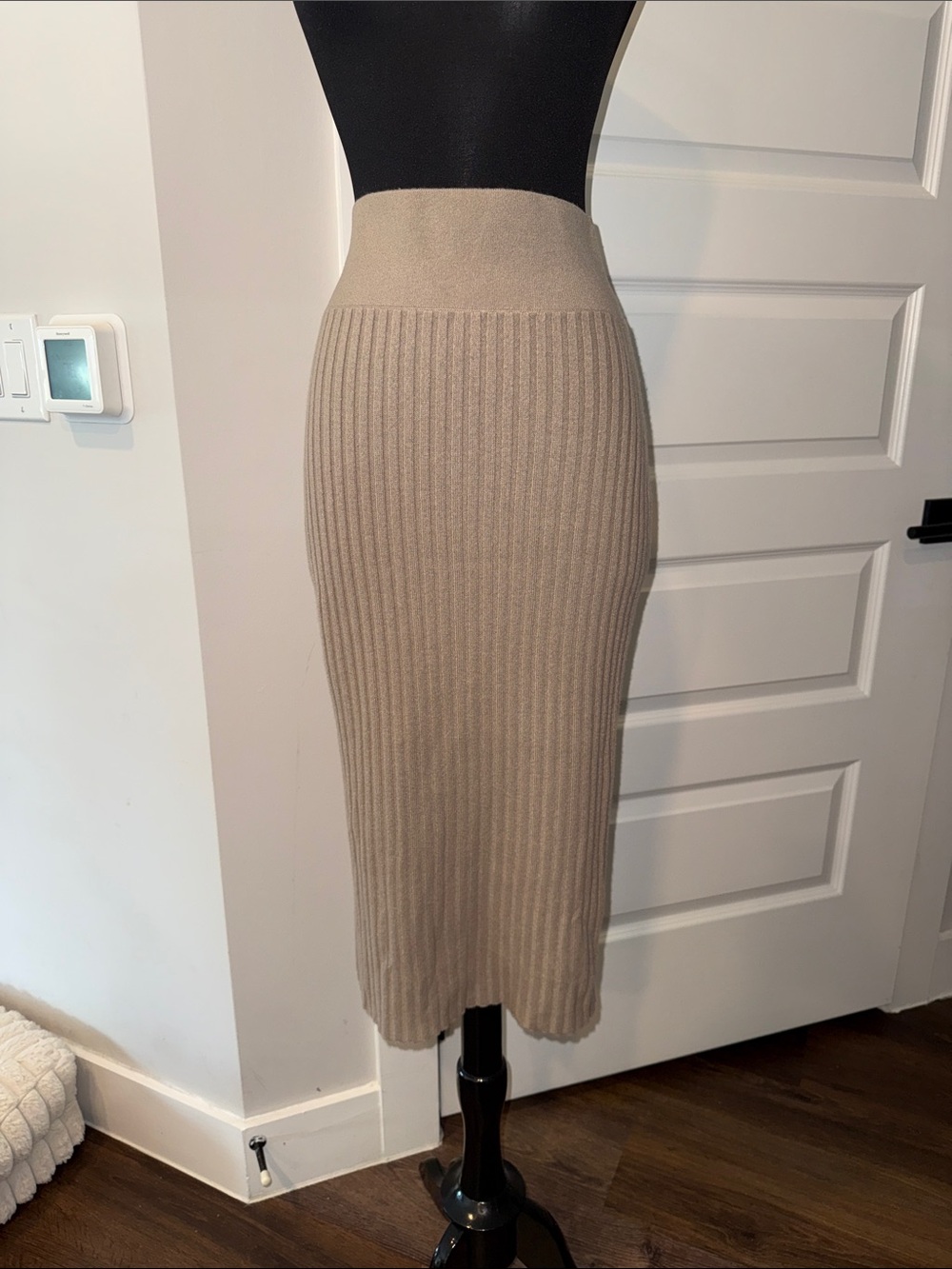 James Perse 100% Cashmere Ribbed Knit Midi Skirt - Beige